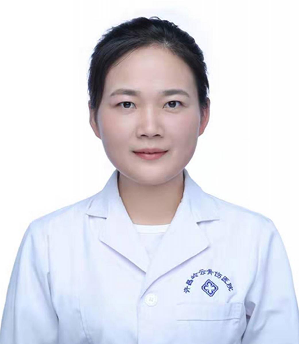李媛